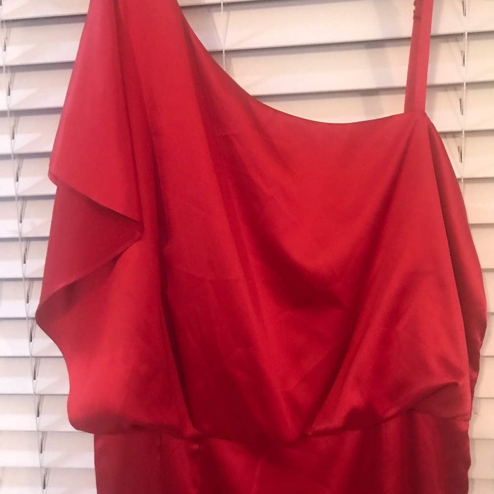 Jessica Simpson Red Dress